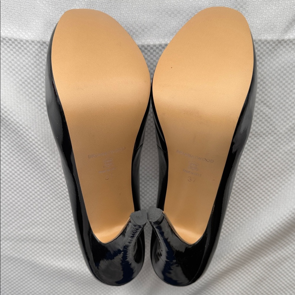 Brian Atwood Black Leather Women's Pumps - Size 37 (US 6.5) - Made in Italy - Picture 6 of 7